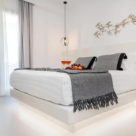 Alenor Otel Naxos City