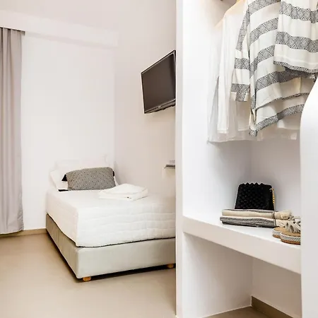 Alenor 2* Naxos City