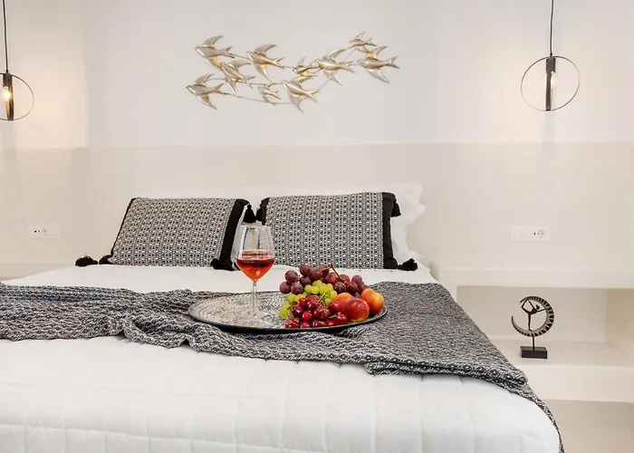 Hotel Alenor Naxos City