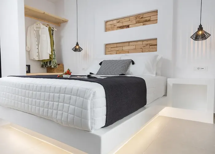 Hotel Alenor Naxos City