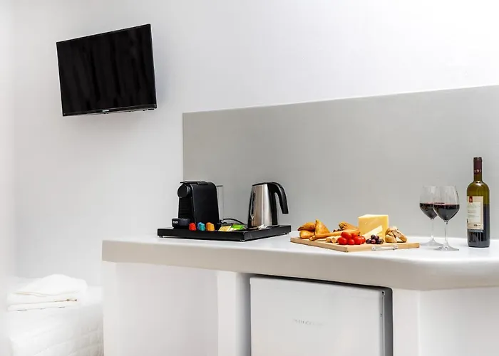 Alenor 2* Naxos City