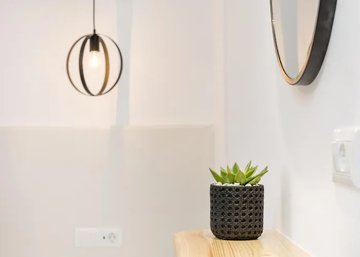 Alenor 2* Naxos City